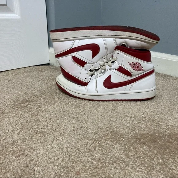 Shoes | Copy Air Jordan 1 Size 9 12 | Poshmark